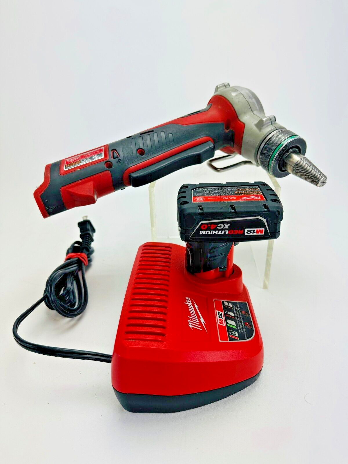 Milwaukee 2432-20 M12 ProPEX Expansion Tool w/XC4.0 Battery +Charger